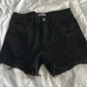 Buddy Love - women’s denim shorts - size 31 (12)